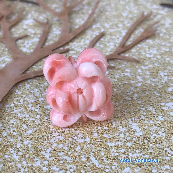 ピンク珊瑚彫りタックブローチ・タイタック【乱菊】 8枚目の画像