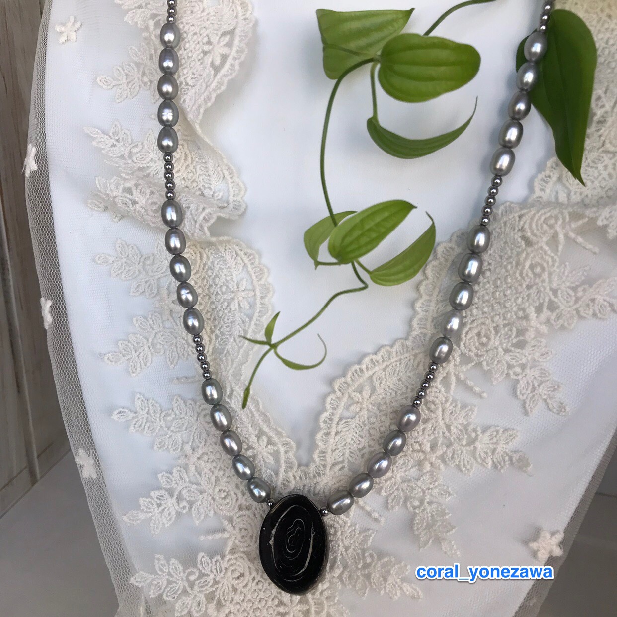 『Creema限定』黒珊瑚・淡水パール・ヘマタイトでオリジナルネックレス＊ロングサイズ