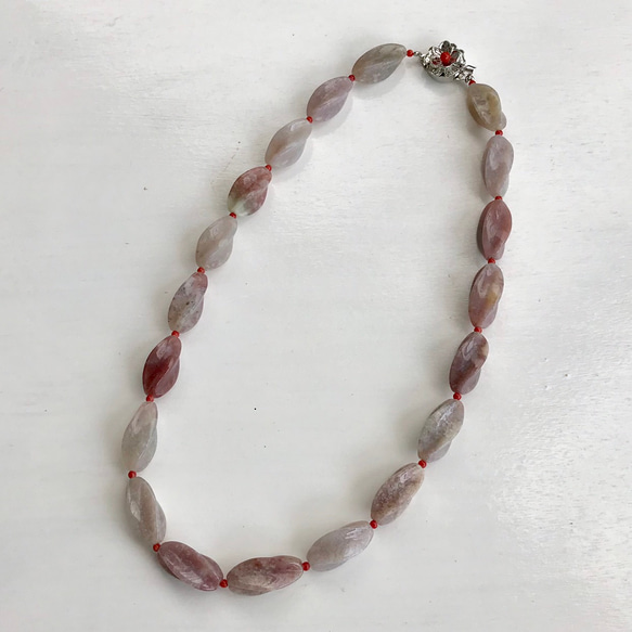 令和元年7月のお得⑻♡ツイストカットの天然石・赤珊瑚・シルバー製クラスプ オリジナルネックレス 8枚目の画像