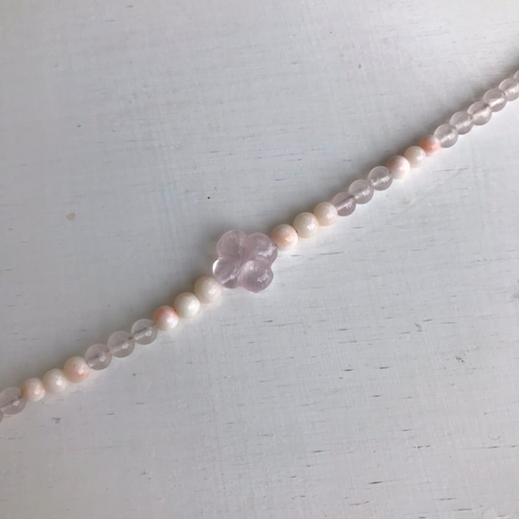 ローズクォーツのお花が可愛い羽織紐＊ピンク珊瑚入り 10枚目の画像