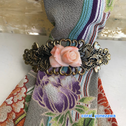 珊瑚バレッタ特別SALE⑶【淡いピンクの薔薇】髪飾り 3枚目の画像