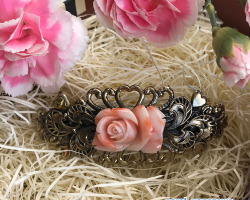 天然　珊瑚　サンゴルース　オブジェ　花　バラ　ハンドメイドの材料に 珊瑚バレッタ特別SALE⑸【薔薇園】髪飾り バレッタ HANAKA花香 通販