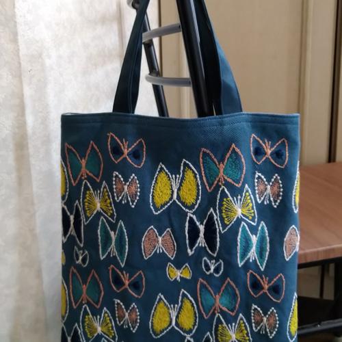 ミナペルホネン ハンドメイド バック スカイフラワー タンバリン ブルー