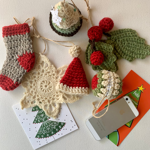 6つセット】クリスマスのためのかぎ針のオーナメント ウール