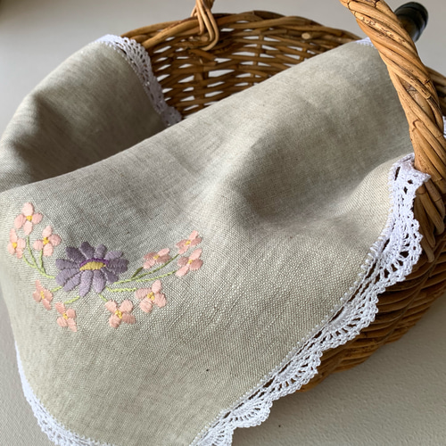 手刺繍とレースのリネンクロス ハンカチ・手ぬぐい Machikona 通販