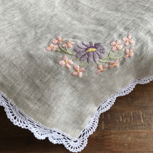 手刺繍とレースのリネンクロス ハンカチ・手ぬぐい Machikona 通販
