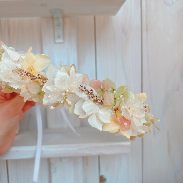 黄色とグリーンの花かんむり　誕生日　お祝い　 3枚目の画像