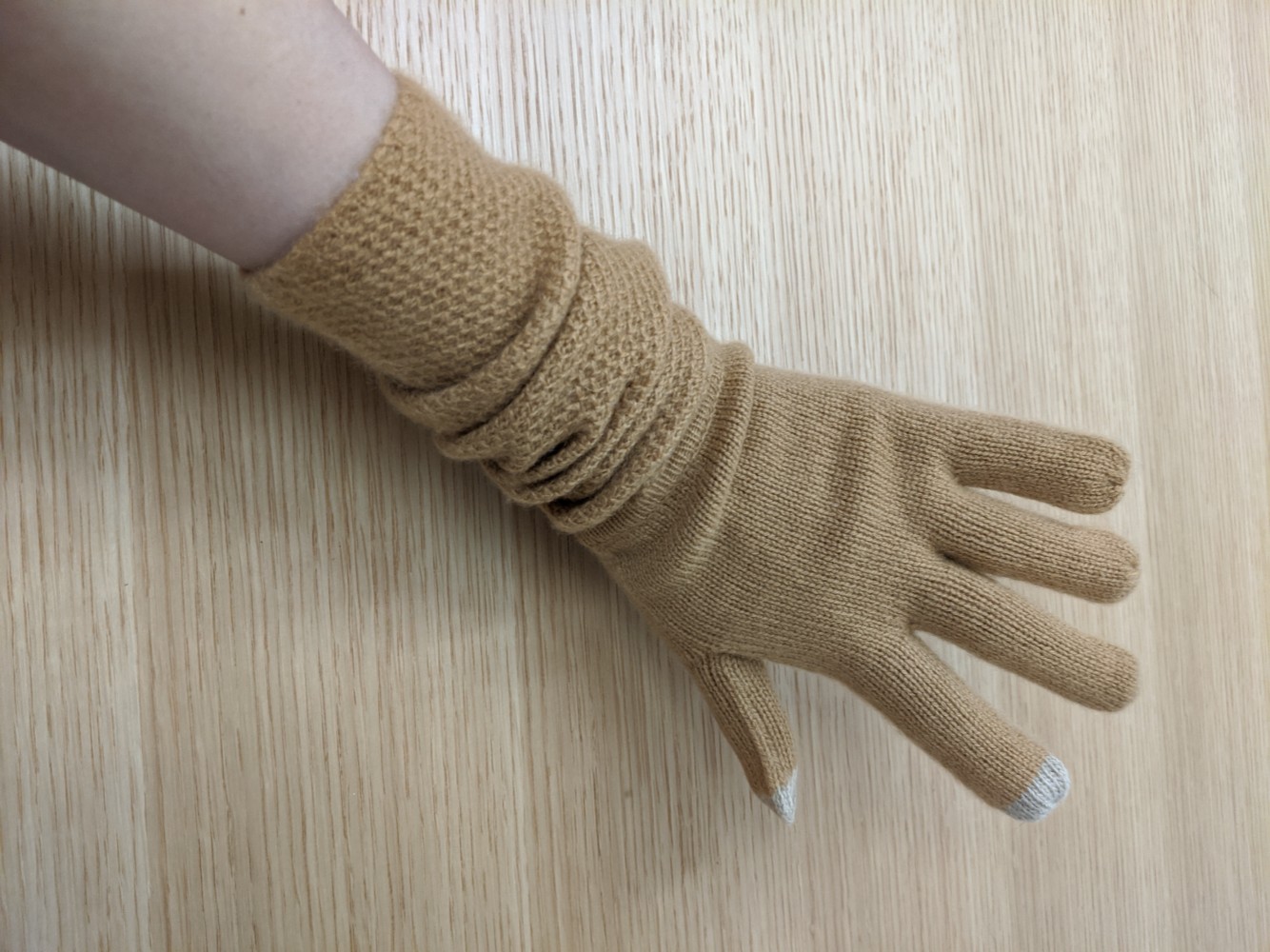 カシミヤの肘まであったか手袋