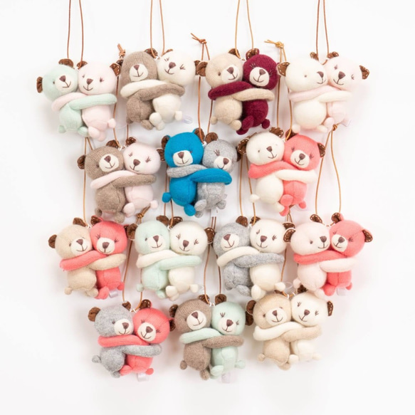 カシミヤのハグベア ぬいぐるみ まなりん 通販 8922579｜Creema(クリーマ)