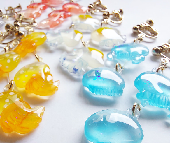 クラゲのゆらゆらイヤリング 6枚目の画像