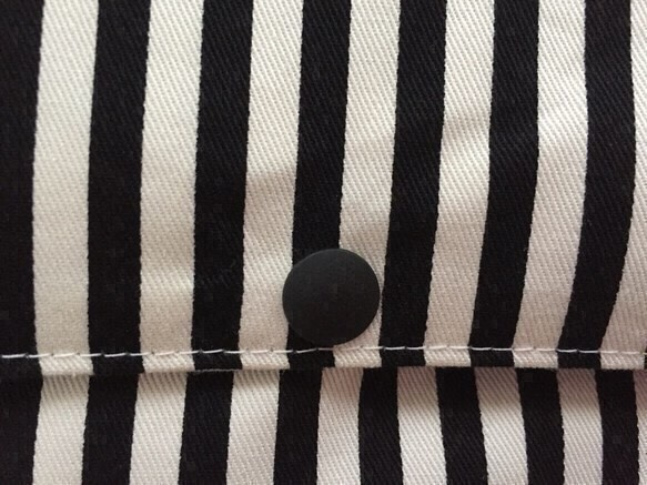 エルゴ・抱っこ紐カバー(黒白リボンバンブー×ストライプ) 4枚目の画像