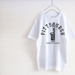 PITTSBURGH　モノクロ　Tシャツ 1枚目の画像