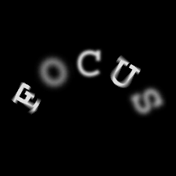 FOCUS　ピンボケ　Tシャツ（黒） 3枚目の画像