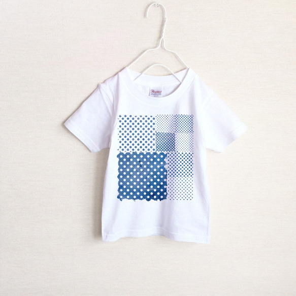 ドットでチェック　パターン　Tシャツ（キッズ） 1枚目の画像