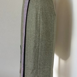 ヘリボーンのウール巻きスカート（木の刺繍） 3枚目の画像