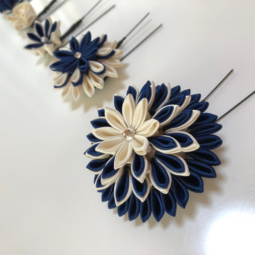 サテン生地♡つまみ細工♡髪飾り5点セット♡ハンドメイド ヘアピン