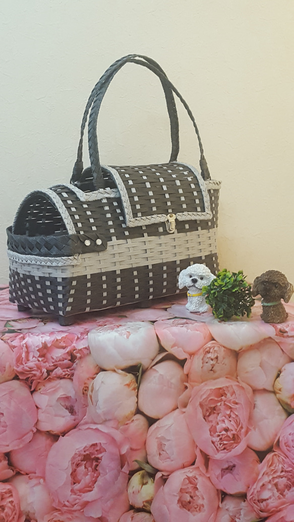 ハンドメイド　バックギャザーワンピース　オーダー小型犬 ハンドメイド バックギャザーワンピース オーダー小型犬 - メルカリ