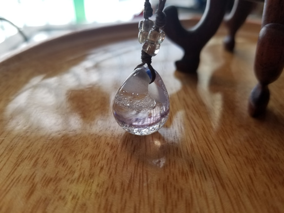 ティアドロップネックレス トンボ玉 ガラス 5枚目の画像