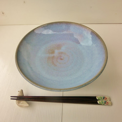 優しい天然灰の釉（青）パスタボウル　丸皿 1枚目の画像