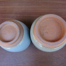 【在庫限り】優しい天然灰の釉（青）夫婦湯呑　ペア ２個セット 3枚目の画像
