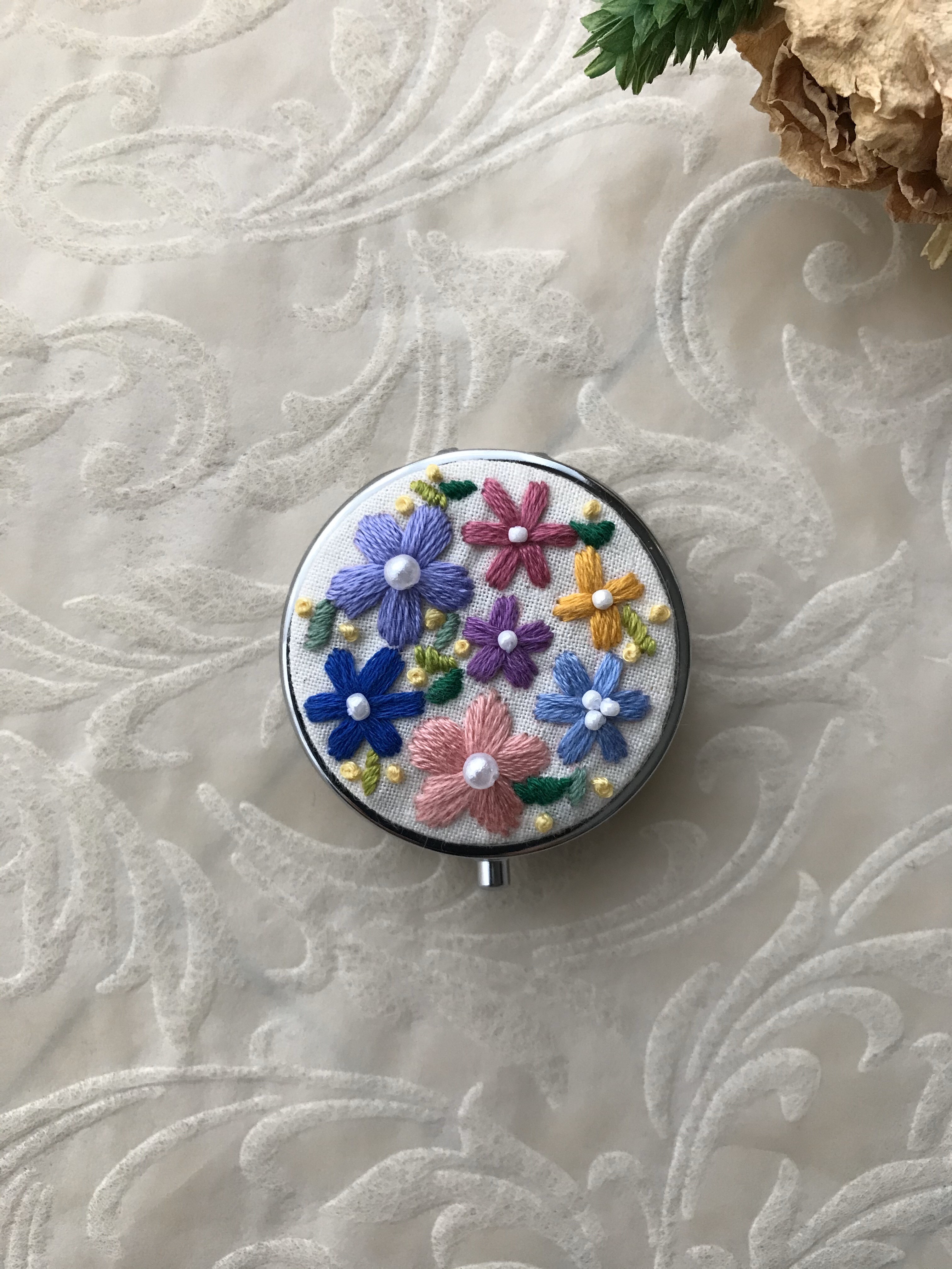 お花と刺繍のピルケース その他ケース tree top 通販 9229321