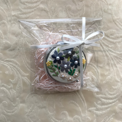 お花と刺繍のピルケース その他ケース tree top 通販 9229321