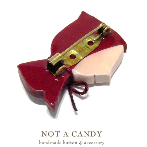赤ずきんブローチ ブローチ NOT A CANDY 通販 221064｜Creema