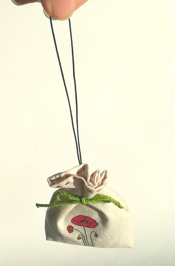 ラベンダーサシェ（ポピー）～自然の香りとくらす～北海道のラベンダー屋 5枚目の画像