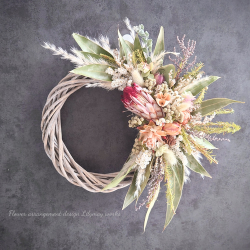 プロテアとユーカリのリース プロテアとユーカリのリース de2366872d64806c00f9e51977a3c1