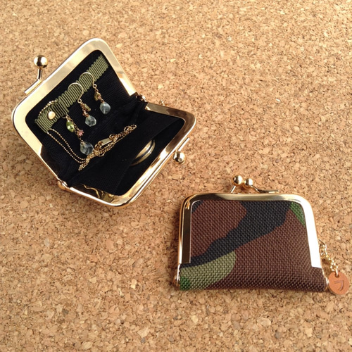 再販》 携帯用アクセサリーケース（小）【迷彩】 がま口 フクロ