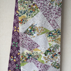 白生地にきりばめ風古典文様と紫色の絞り  :  両面楽しめるスカーフ 9枚目の画像