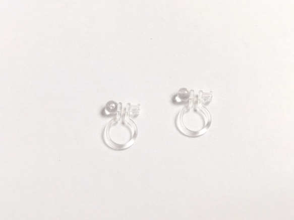 シルバー //輝く//小さい丸つちめパールピアス/イヤリング【日日 hibi jewellery】 5枚目の画像