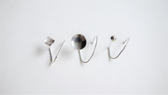925純銀 個性歐美風 小銀珠耳骨夾耳環/耳窩(單一只)【日日 hibi jewellery】 第4張的照片