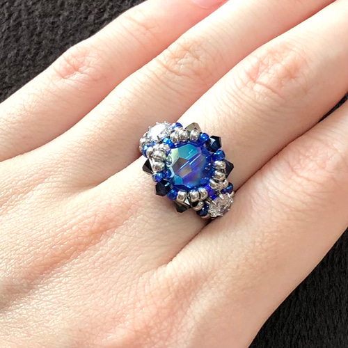 再販》スワロフスキー ビーズリング〜サファイアオーロラ〜【ビーズ