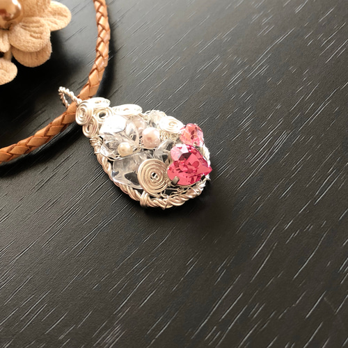雫 〜スイート ハート〜【スワロフスキー ワイヤーアート ネックレス 