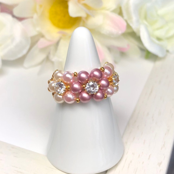 小花のリング〜桜色 クリスタルパール〜【スワロフスキー パール 小花のリング〜桜色 クリスタルパール〜【スワロフスキー パール