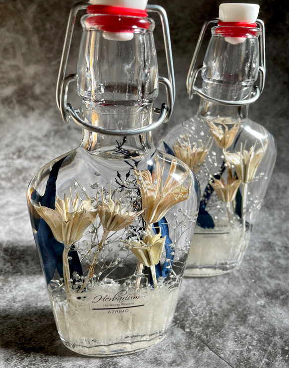 暖かいバラ3輪&ニゲラオリエタスをどうぞ♪*¨…♬ ハーバリウムボトル