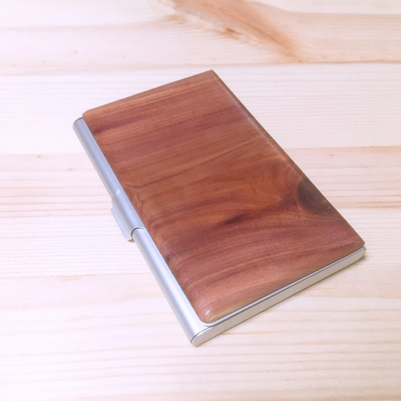 木のカードケース (レッドシダー) #ヨコ 2枚目の画像