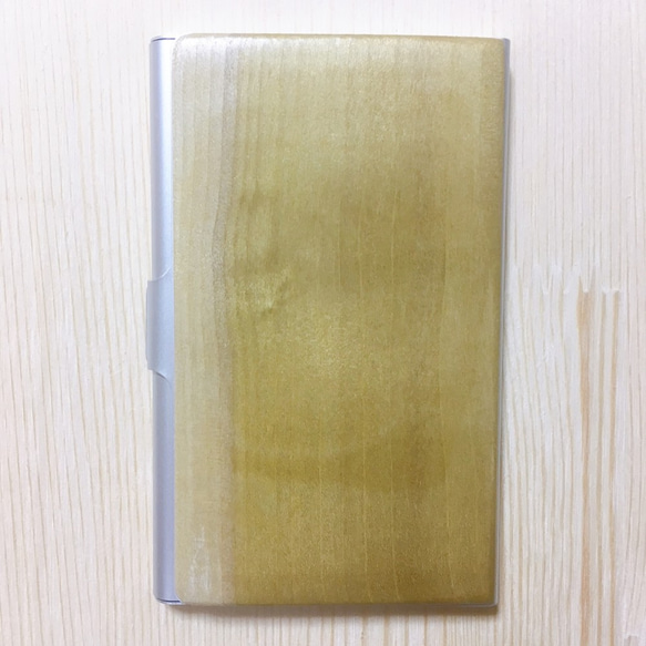 木のカードケース（ホオノキ）③ 2枚目の画像