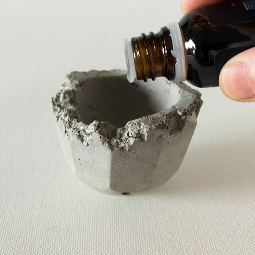 ゆれるアロマストーン（コンクリート製） ディフューザー・アロマ