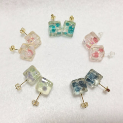 ❅[Blue] Swarovski Cube❅ [ピアス] -225- 2枚目の画像