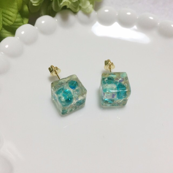 ❅[Blue] Swarovski Cube❅ [ピアス] -225- 3枚目の画像