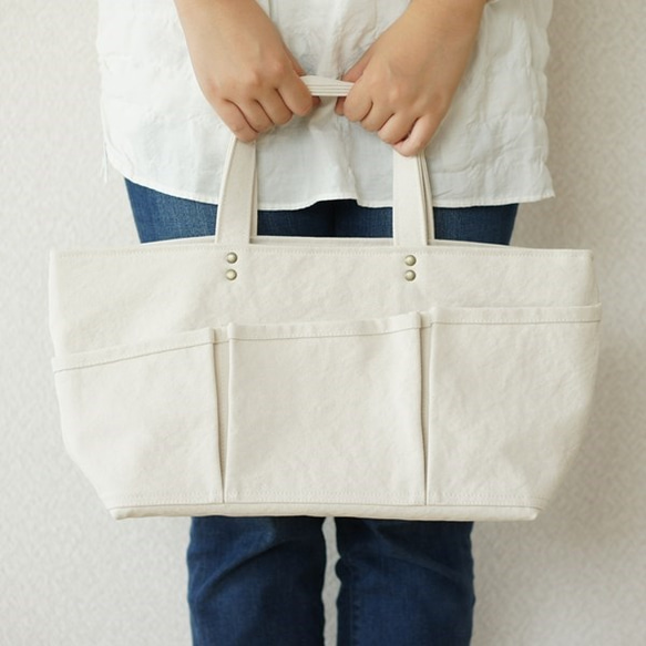 【在庫処分セール】 POCKET TOTE(WM)　*キナリ* 1枚目の画像