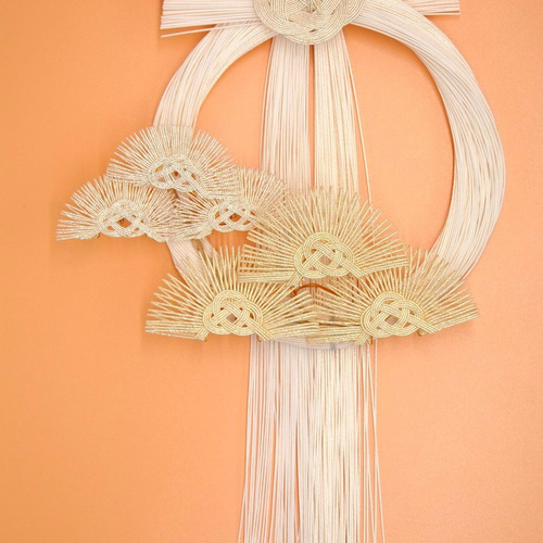 気持ちのリセット!運気の浄化!水引風水お正月飾りF10（白）しめ縄