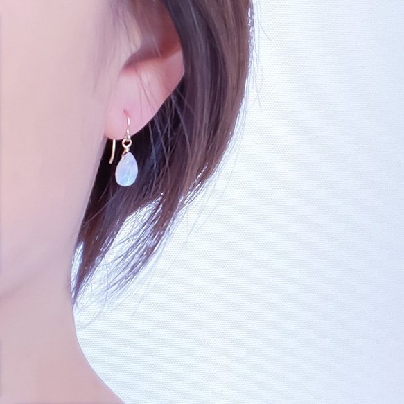 14Kgf Rainbow Moonstone Earrings/Earrings --On a moonlit night-- 第5張的照片