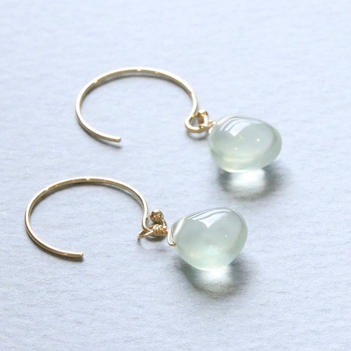 天然石♡レア♡ホワイトアイアゲートのクリスマスピアス14kgf 天然石♡レア♡ホワイトアイアゲートのクリスマスピアス14kgf 天然石