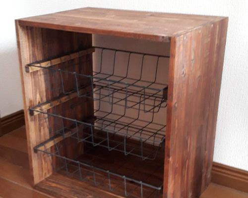 アンティーク調三段シェルフ 棚・シェルフ・ラック mokokobo 通販