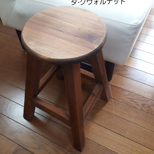 ちょこっと座って楽しい木彫りの椅子民芸品 ちょこっと座って楽しい木彫りの椅子民芸品