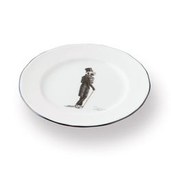 パン皿 16ｃｍ ブラックエッジ「ジェントルマン？パグ」 2枚目の画像