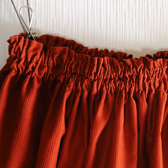 コーデュロイ（中畝）ギャザースカート テラコッタ 秋冬 丈変更可　ロングスカート 2枚目の画像
